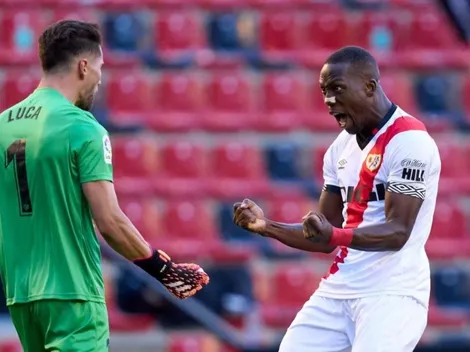 Luis Advíncula ganó con el Rayo Vallecano y ascendió a la primera división española