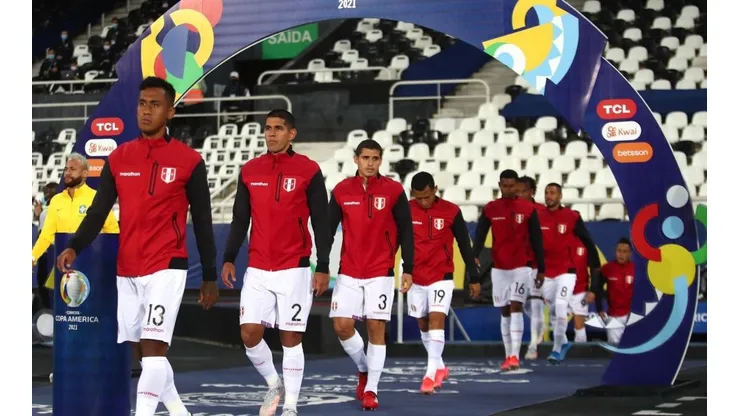La Selección Peruana jugó contra Brasil en la segunda fecha.