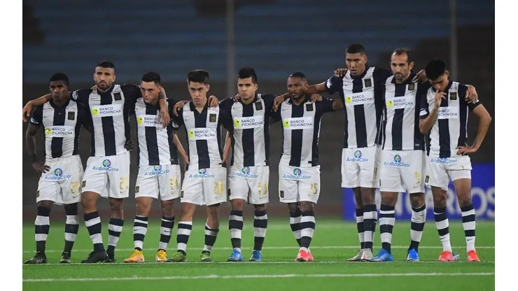 Alianza Lima perdió por penales contra Cultural Santa Rosa.