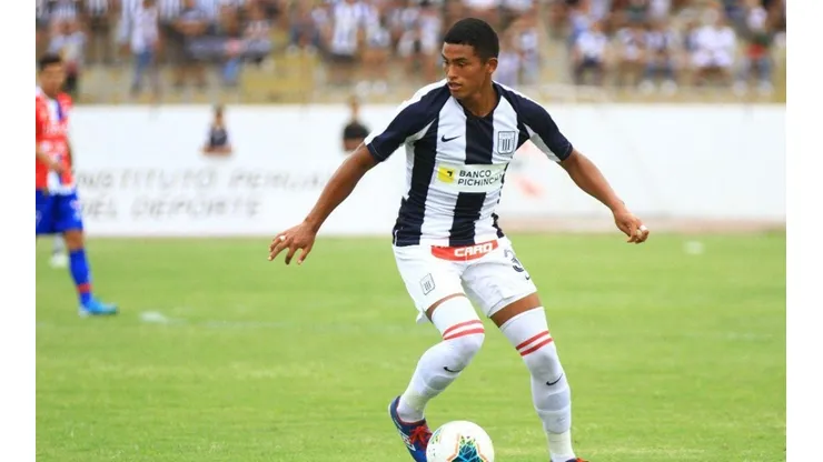 Kluiverth Aguilar fue el lateral de Alianza durante el 2020.
