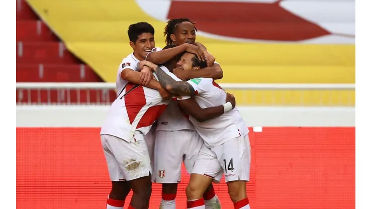 Gianluca Lapadula fue uno de los mejores de Perú en la fecha doble.