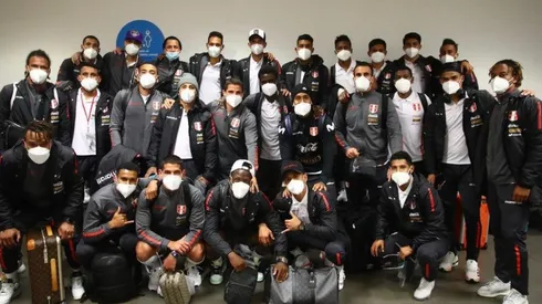 La Selección Peruana se vacunó en Ecuador con la vacuna de la CONMEBOL.