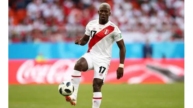 Luis Advíncula fue uno de los ausentes en la nueva lista.