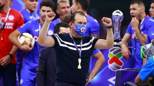 "Queremos un proyecto a mediano y largo plazo": Cruz Azul y el gran contrato para Juan Reynoso