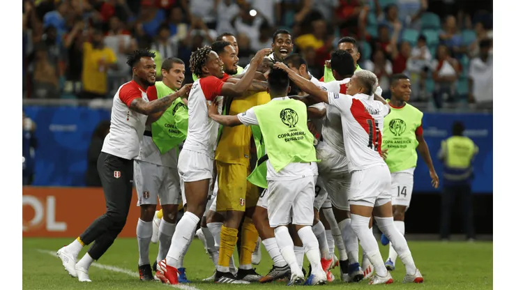 Al 90%: Ricardo Gareca presentará este equipo ante Colombia