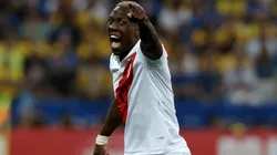 Luis Advíncula renunció al Rayo Vallecano para jugar por la Selección Nacional