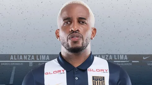 Asegura que Jefferson Farfán debe ser agradecido con Dios y con el fútbol.