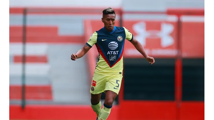 Hinchas del América salieron a respaldar a Pedro Aquino, figura en el equipo "Águila".