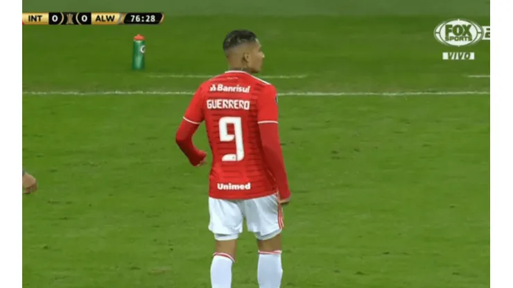 Emotivo: Paolo Guerrero volvió a jugar Copa Libertadores después de 439 días