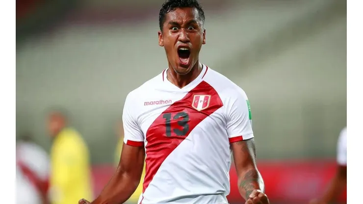 Renato Tapia le anotó un gol a Brasil en las eliminatorias sudamericanas.