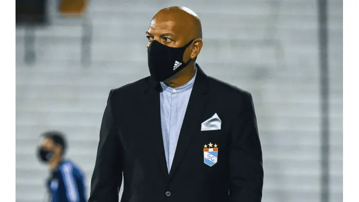 "No deberíamos jugar sin nuestros seleccionados": Roberto Mosquera pide aplazar la gran final