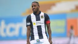 Según información de Gonzalo Núñez, Farfán sufrió desprendimiento de cartílago.