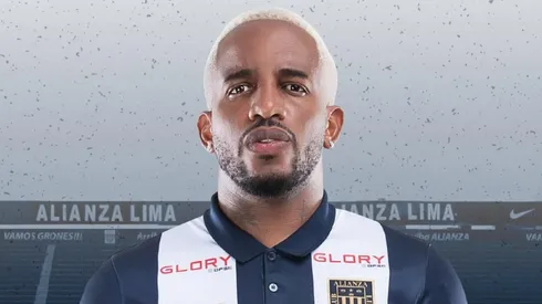 Rumores indicaba que Farfán ya había decidido retirarse del fútbol.