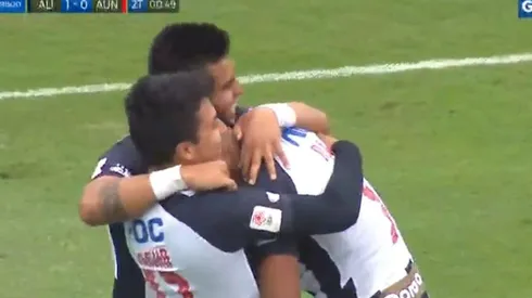 Renato Rojas anotó su primer gol en Primera División.