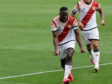 "Despreciable": comunidad del Rayo Vallecano contra Luis Advíncula por apoyo a Keiko