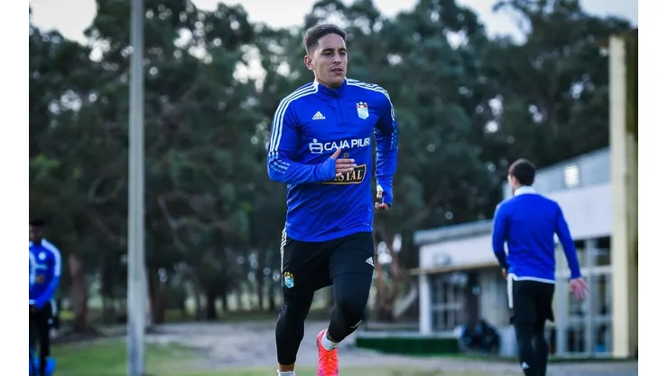 Alejandro Hohberg fue titular y anotó un gol contra Rentistas de Uruguay.