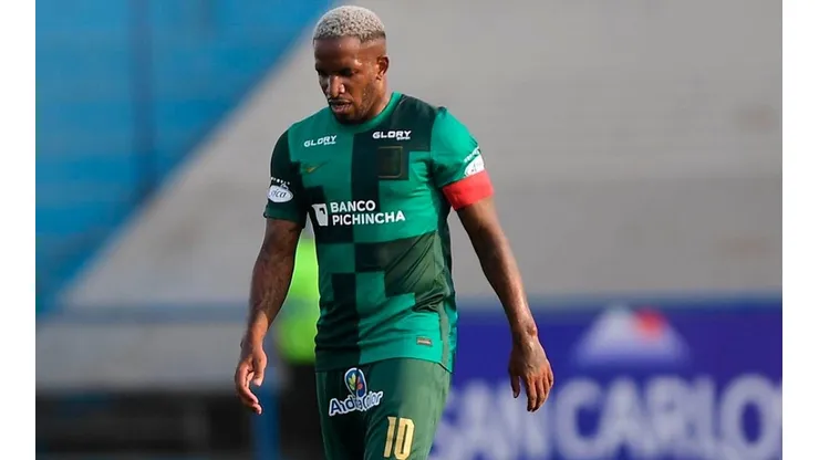 Jefferson Farfán llegó a Alianza Lima después del fallo del TAS.