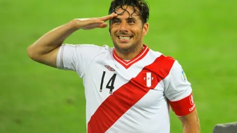 Claudio Pizarro fue uno de los primeros que subió su imagen.