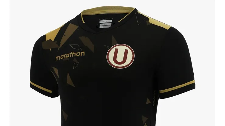Marathon sacó una camiseta negra para los Cremas.