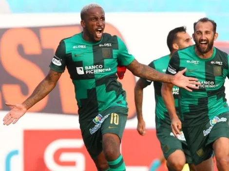 Carlos Bustos sobre Barcos y Farfán: "Son los mejores delanteros de la Liga 1"