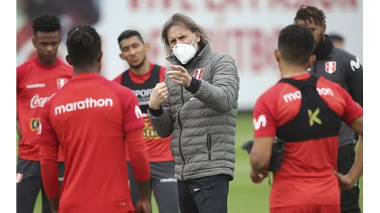 Ricardo Gareca también se habría manifestado en contra.