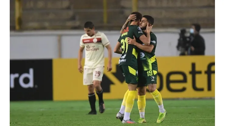 Luego de fallar dos ocasiones claras en el primer tiempo, la visita encontró el empate.