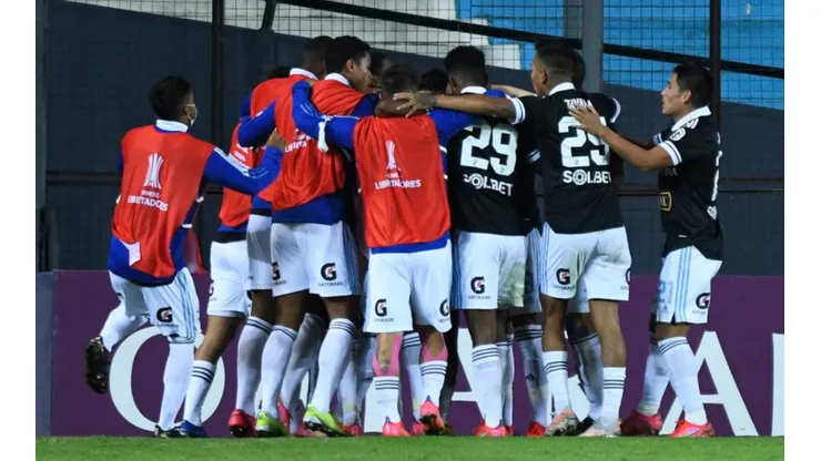 De laboratorio: Roberto Mosquera prepara equipo sorpresa ante Racing Club