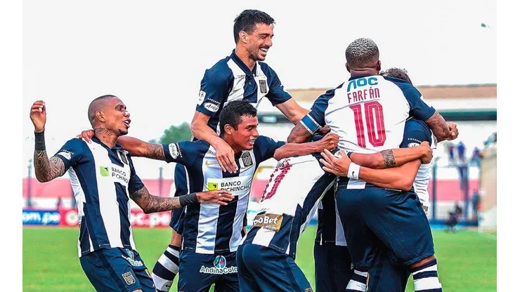Alianza Lima contrató a Jefferson Farfán para este 2021.