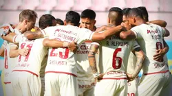 Universitario está obligado a ganar para no alejarse más de los primeros lugares.
