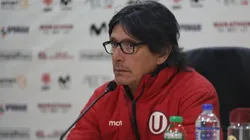 Ángel Comizzo se hizo tendencia debido a los hinchas que piden su salida.