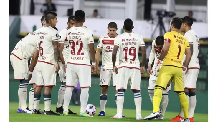 Universitario necesita ganar o al menos empatar para seguir con vida en la Copa Libertadores.