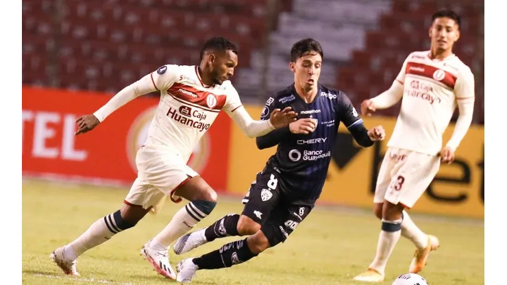 Universitario cae goleado en Quito por Independiente del Valle.