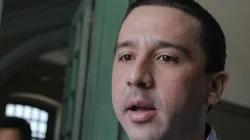 Periodista recibió cuestionamientos debido su post en Twitter.