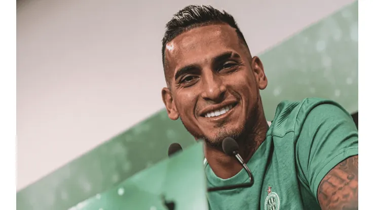 Miguel Trauco habló sobre la posibilidad de cambiar de equipo