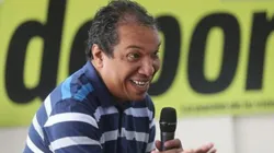 Alan Diez también es muy activo en las redes sociales.