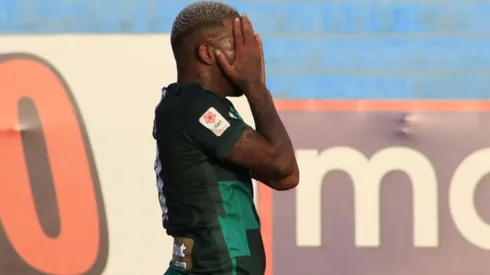 Jefferson Farfán pudo darle el triunfo a Alianza Lima en los últimos minutos.