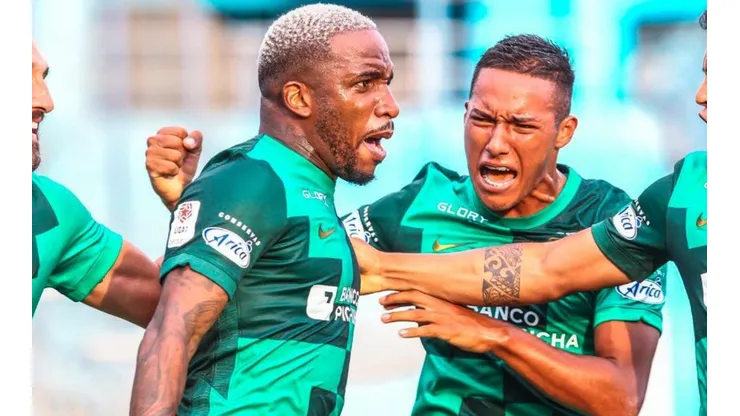 Alianza Lima estrenó la camiseta verde con triunfo y tanto de Jefferson Farfán.