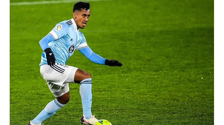 Renato Tapia es el mediocampista titular de Celta de Vigo.