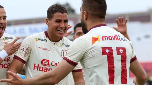 Universitario clasificó a la Copa Libertadores como subcampeón del fútbol peruano.