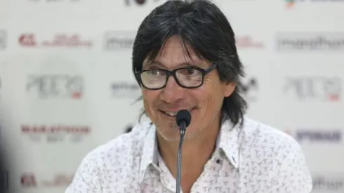 Ángel Comizzo es técnico de Universitario desde junio del 2020.