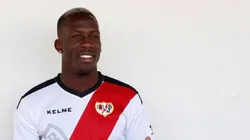 Luis Advíncula vuelve a ser vinculado con Boca Juniors.