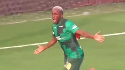 Jefferson Farfán apenas tuvo que esperar unos minutos para anotar.