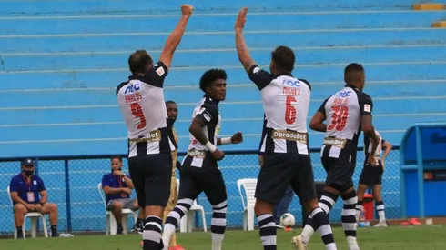 Alianza Lima empató 2-2 contra Cusco FC.