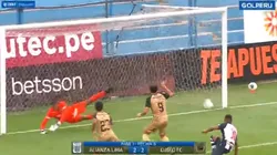 Sandro Rengifo definió en primera y la tiró al palo primero.