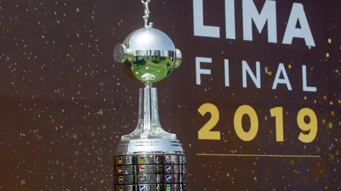 La Copa Libertadores, un trofeo que contó con varios jugadores de Perú levantándola (Foto: Getty Images).