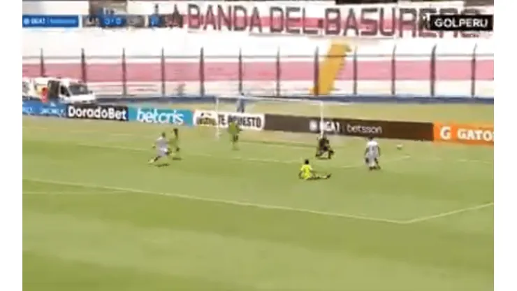 Carlos Stein se quedó en primera división después de pasar a Alianza en la tabla.