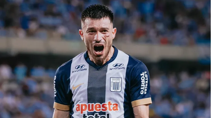 Alianza Lima se mide ante Deportes Iquique por la Copa Libertadores 2025.