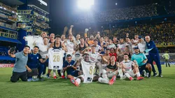 Alianza Lima festejando en cancha de Boca Juniors.