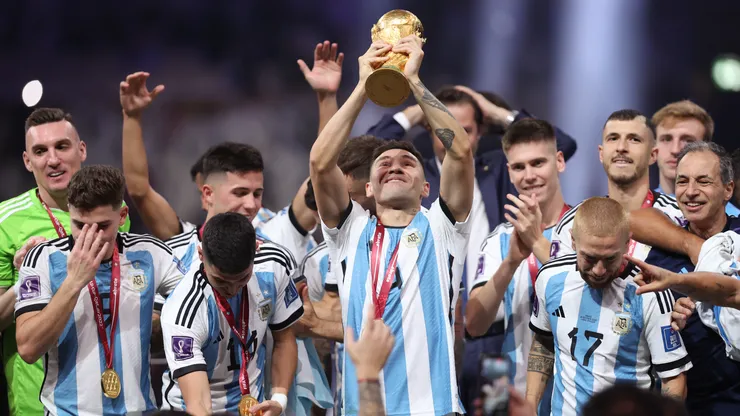 Campeón del mundo será baja frente a Universitario