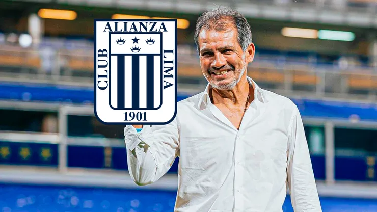 Franco Navarro y el escudo de Alianza Lima.